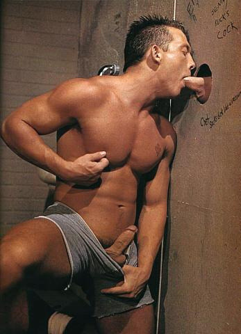 http://safetroy.tumblr.com/archive
“ glory hole 7
”
